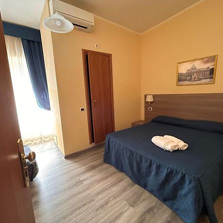 Accommodation Corallo Rome Bagian luar foto