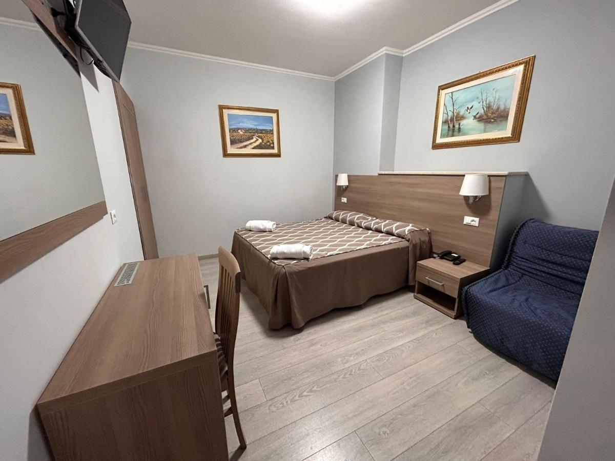 Accommodation Corallo Rome Bagian luar foto