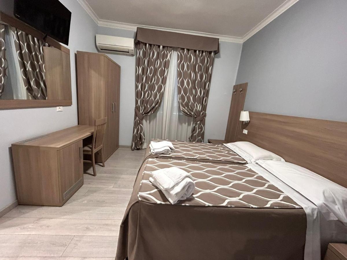 Accommodation Corallo Rome Bagian luar foto
